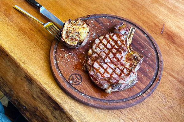 Clup Steak